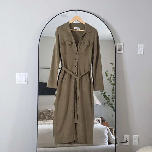 Heartloom Melina Wool Blend Midi Cardigan Dress in Olive, Size Small - Picture 4 of 10
